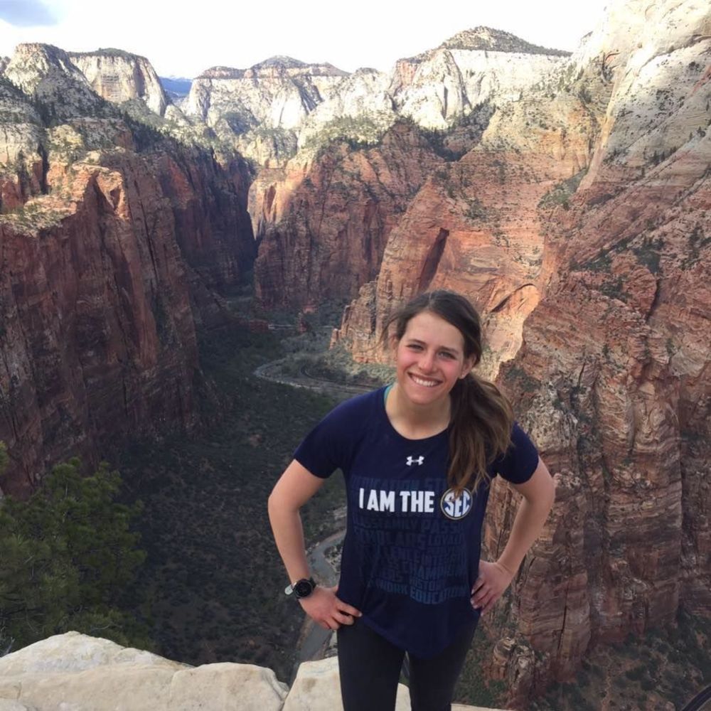 Meet your Posher, Kelsey
